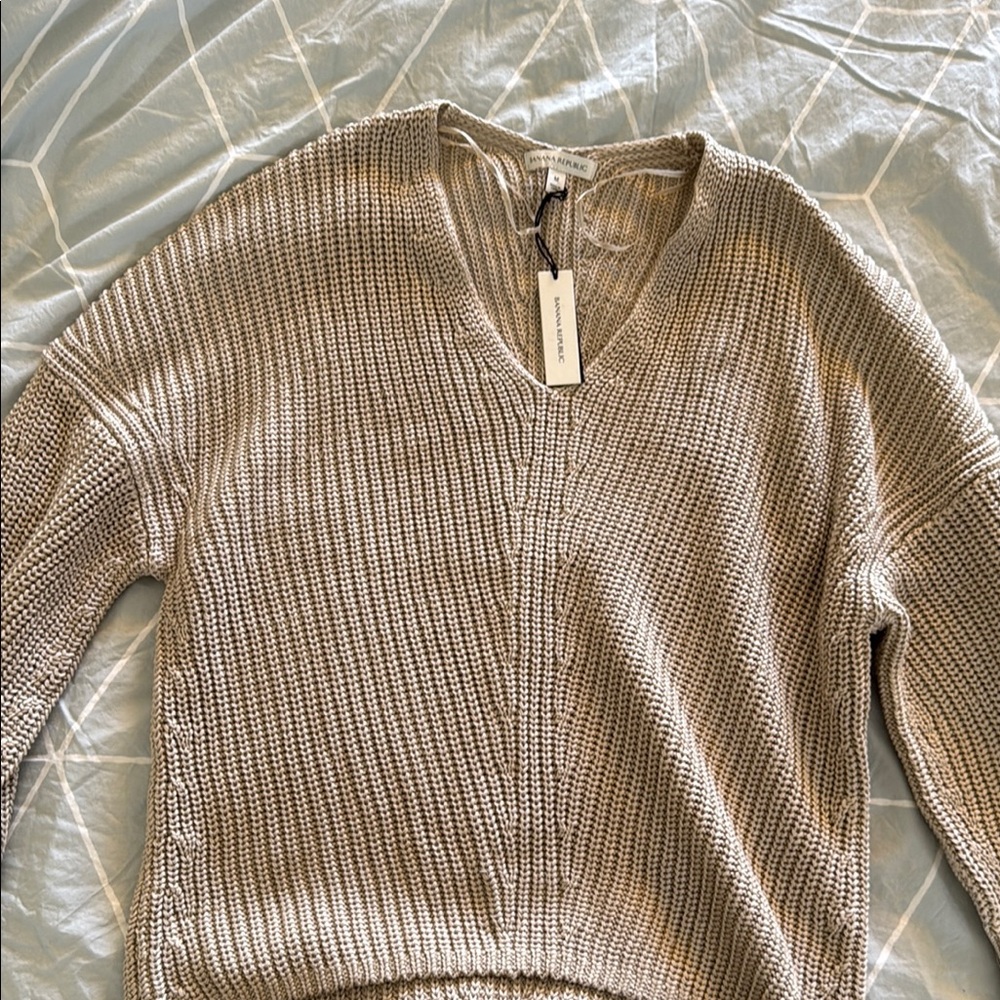 Banana Republic oversized ribbed v neck cotton sweater